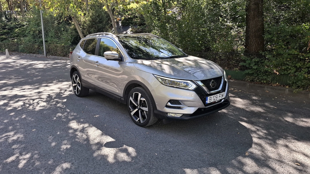 Nissan Qashqai 1.5 dCi E6 TEKNA+ RAR efectuat Carte de service