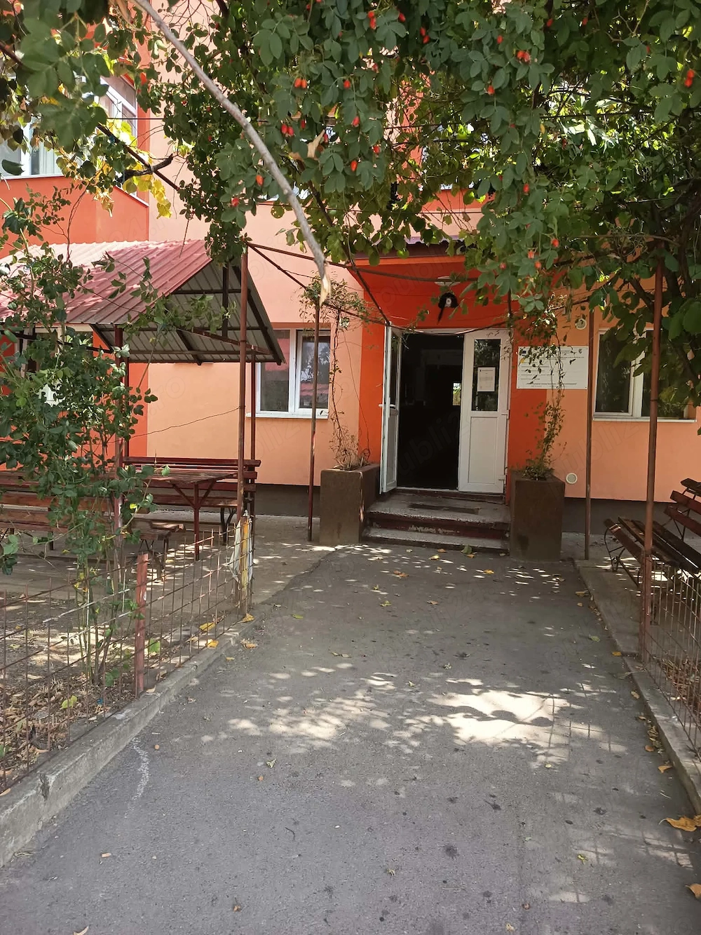 Oravita Apartament 2 camere mobilat + utilat