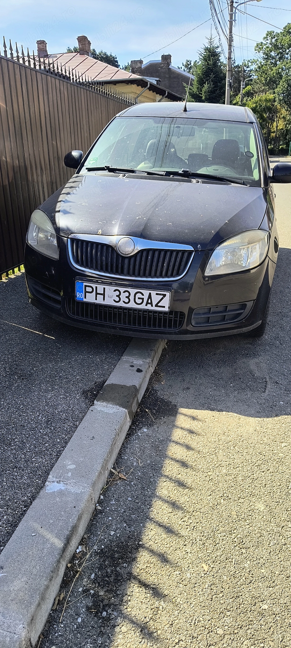 Vând Skoda Roomster 