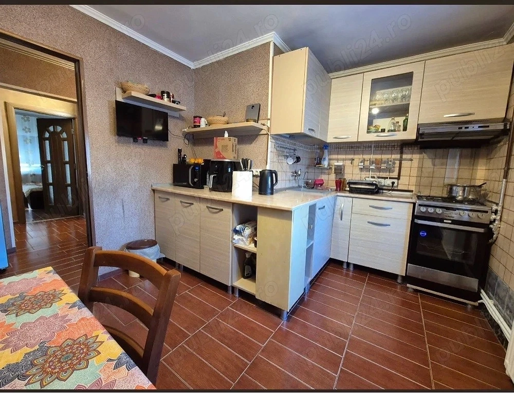 Apartament 3 camere | Brătianu | Parter înalt | 2 Bai 