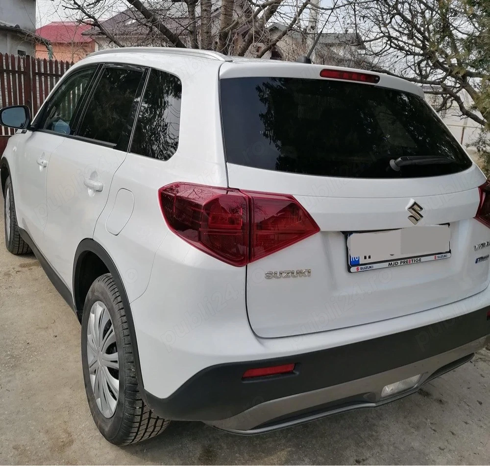 Suzuki Vitara Hibrid achizitionata 2024 din reprezentanta