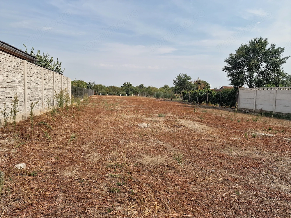 Teren intravilan de vânzare în zona centrală oraș Ineu, jud.Arad
