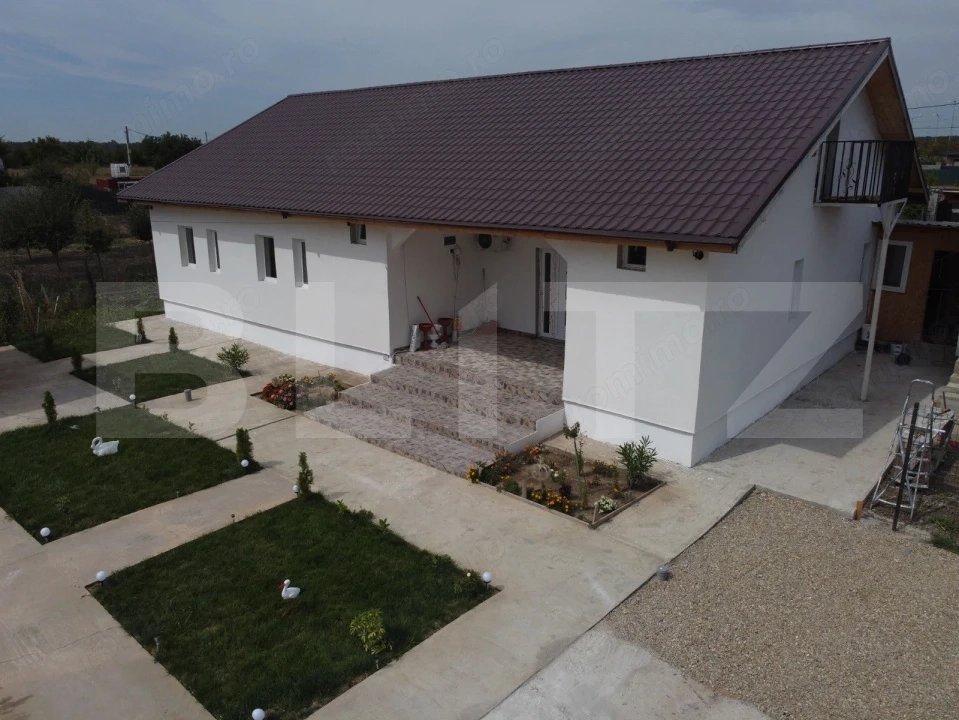 Casa, 160 mp, teren 779 mp, zona Crevedia