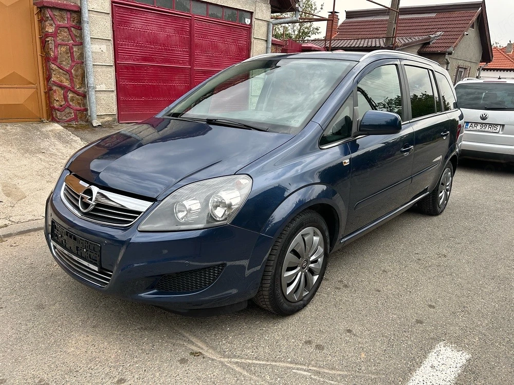 Opel Zafira 1.6 Benzina 116 Cp an 2011