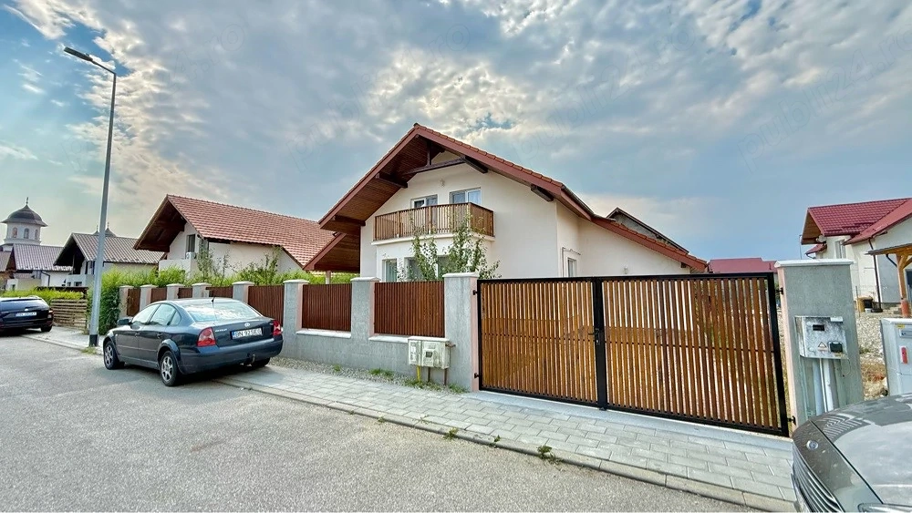    Casă de vanzare - Beclean, Cartier Podirei   200.000   