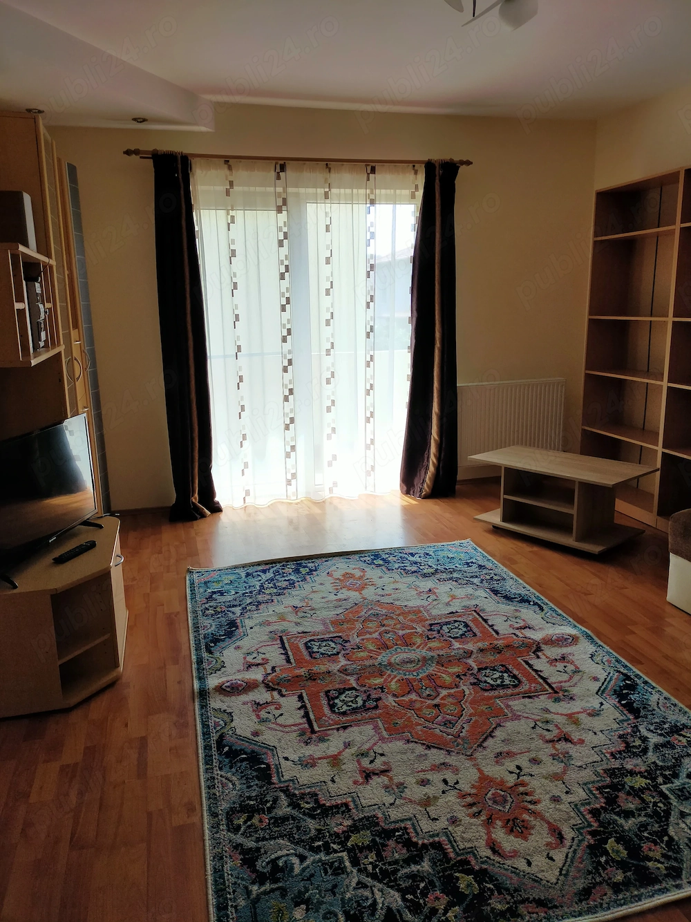 Inchiriez apartament 1 cam., str. Somesului, Floresti