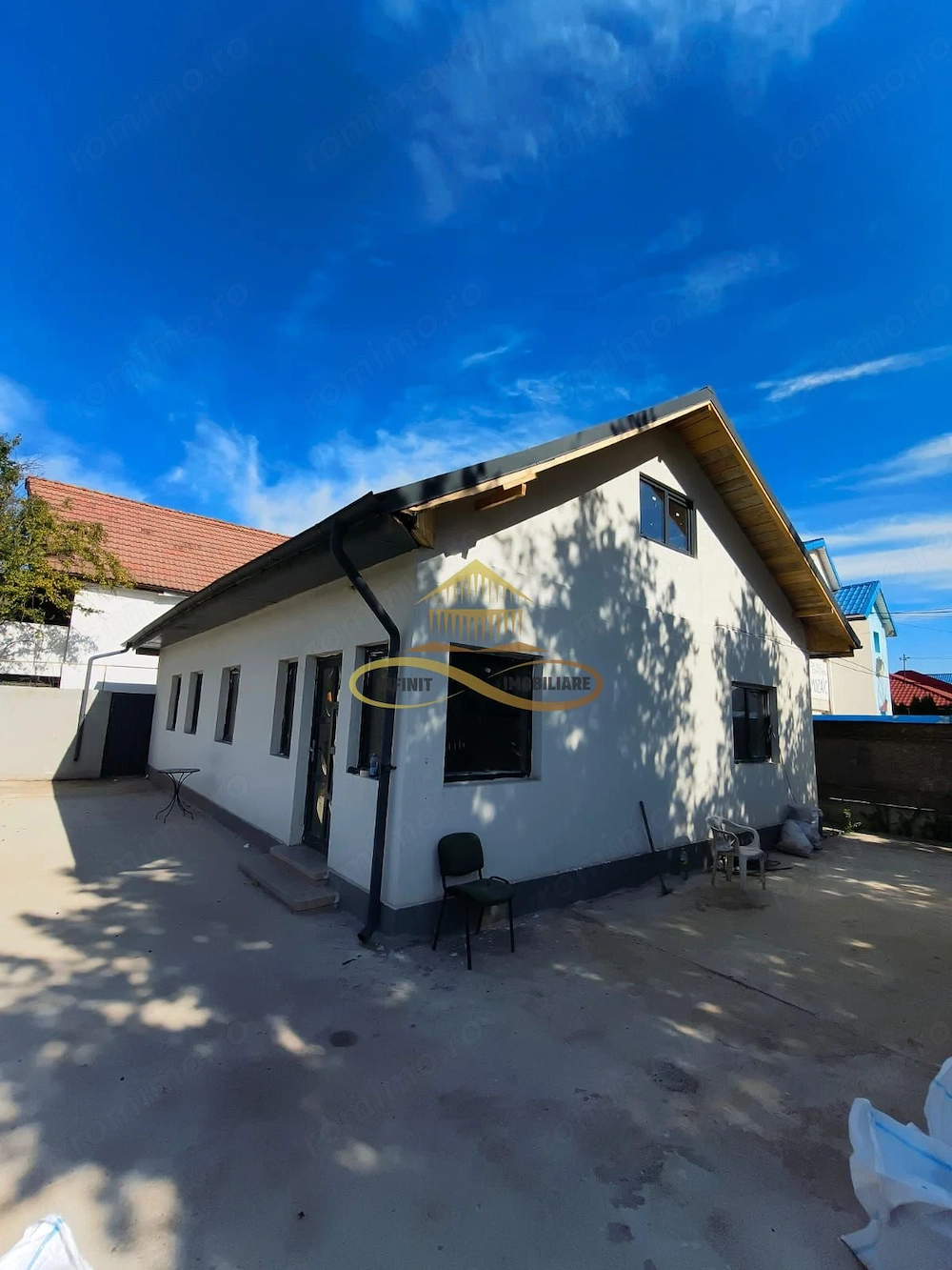 Casă în oraș la preț de apartament!