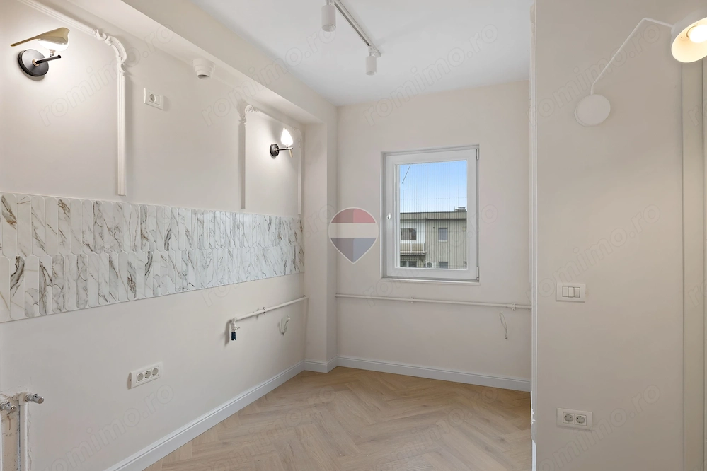 Apartament cu 3 camere Piata Mica