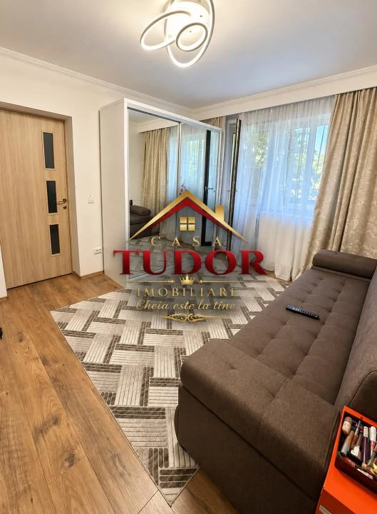 Apartament 3 camere Craiovei