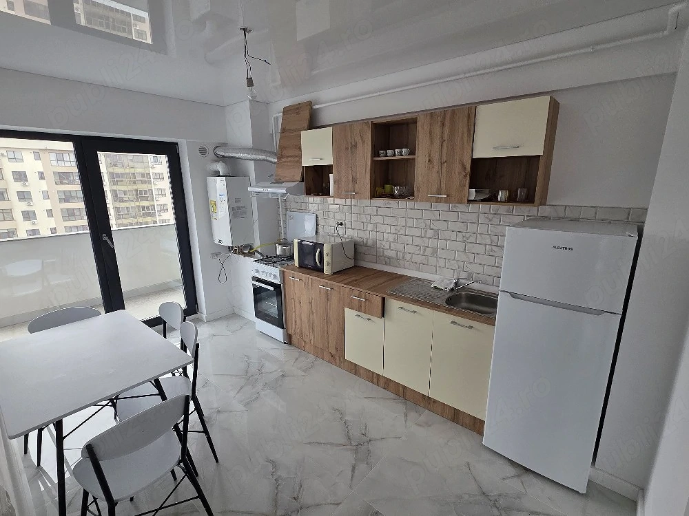 inchiriez apart doua camere 