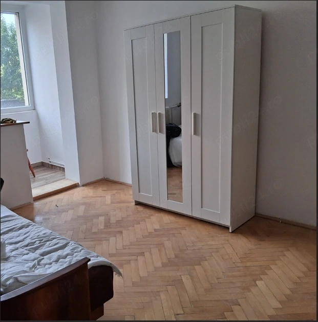 Inchiriez apartament de 2 camere in zona Complexului Studentesc