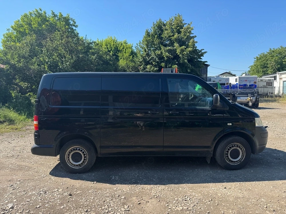 VW Transporter T5, 2009, benzina + CNG