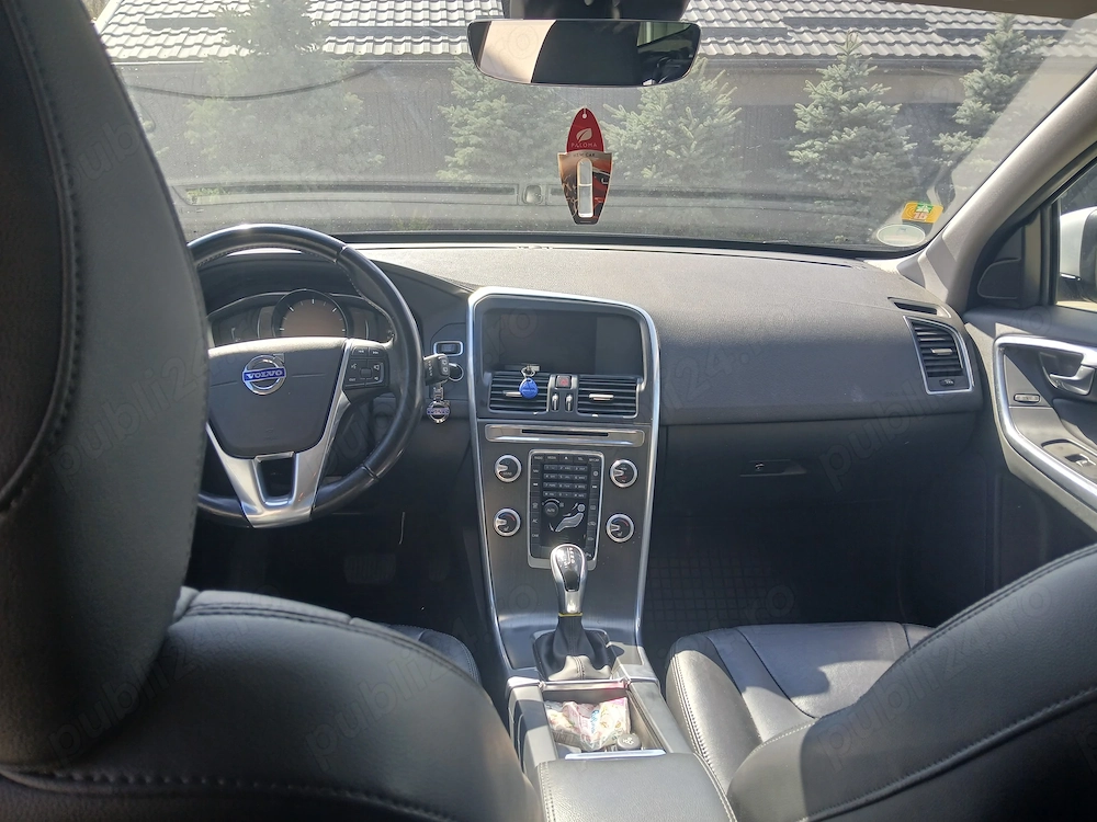 Volvo xc 60 2015