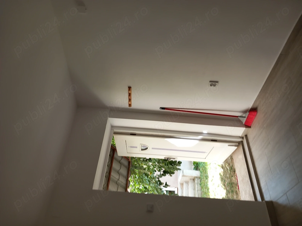Ap de închiriat la curte comuna, iozefin aproape de piață la 200euro