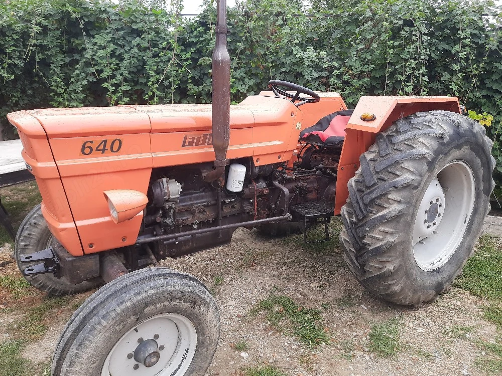 Tractor fiat 640