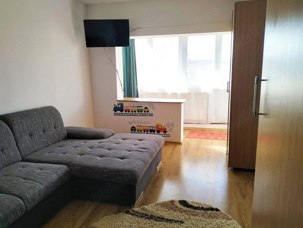 Apartament cu o camera de închiriat 