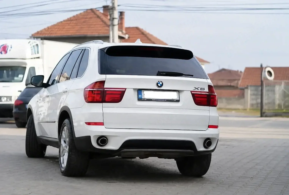 BMW X5 xDrive30d 245 CP | 2012 | 236.000 km reali | Piele neagră | Întreținut | Parcare subterană 