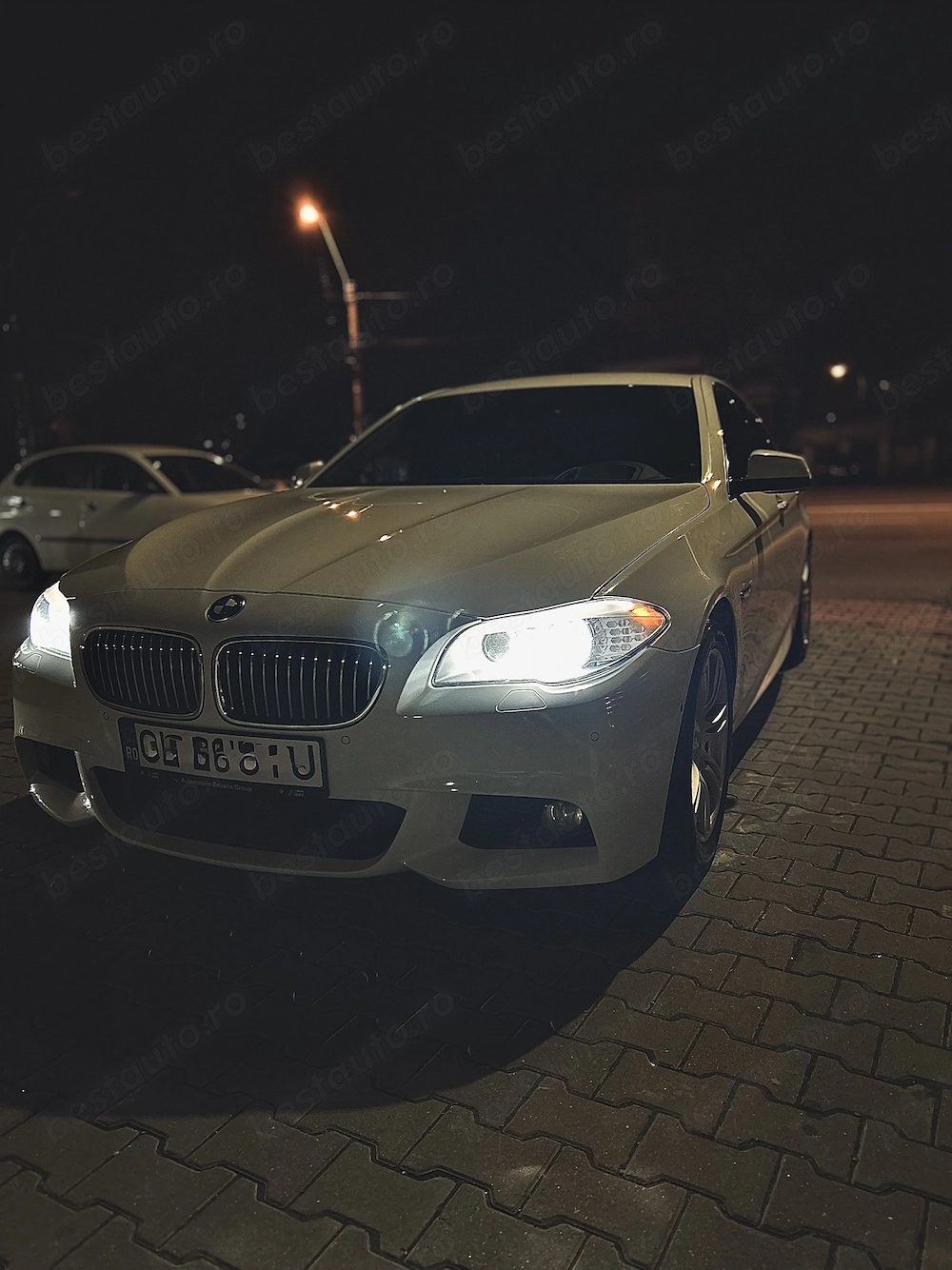 BMW Seria 5 F10 525 xdrive berlina 4x4 awd sedan 2013 - al doilea proprietar - 128.000 km
