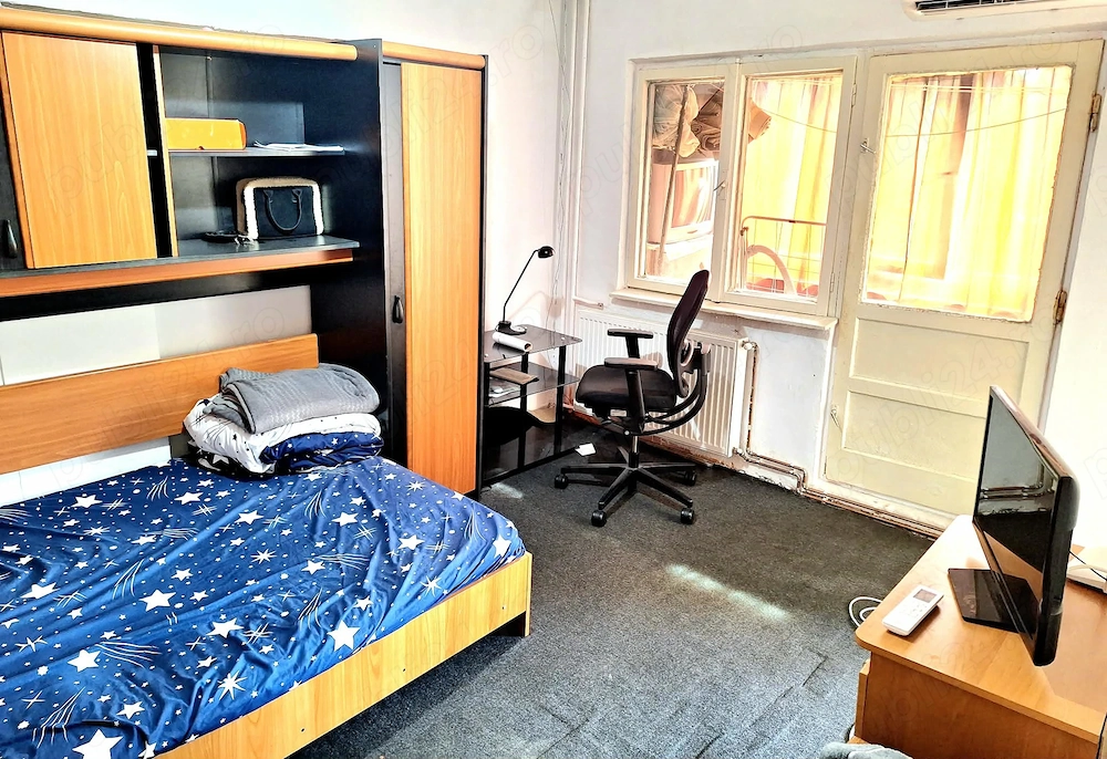 Închiriez Garsoniera Lipovei