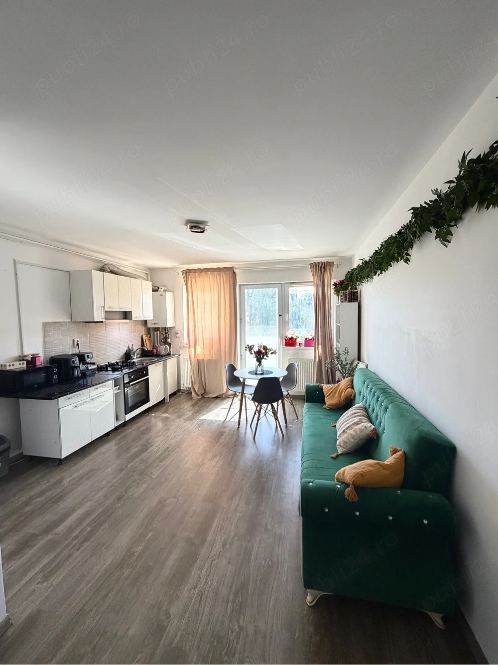    Apartament  | 38MP + Balcon 7MP - 72.500  Negociabil