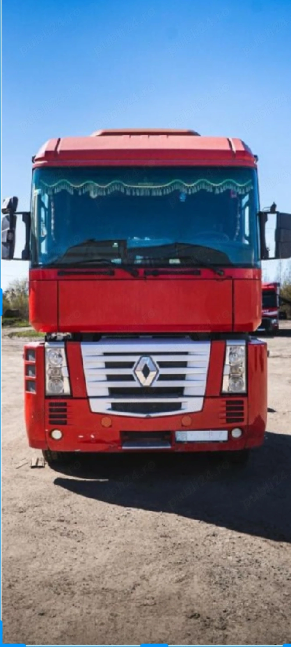 Vând sau schimb la variante Renault Magnum cu motor de Volvo 460dxi euro 5