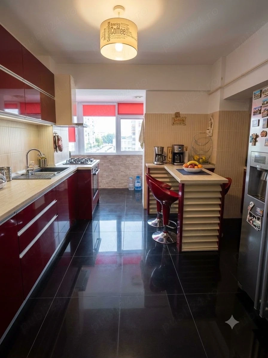 apartament de vanzare 3 camere 