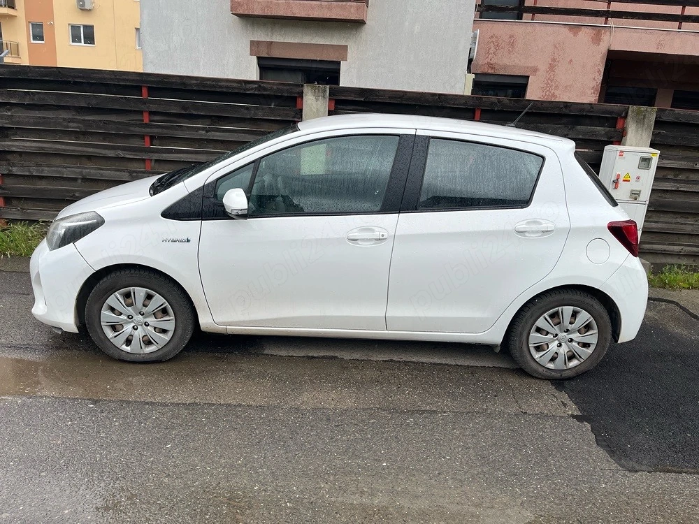 Yaris 2016 Hybrid 190K  KM 