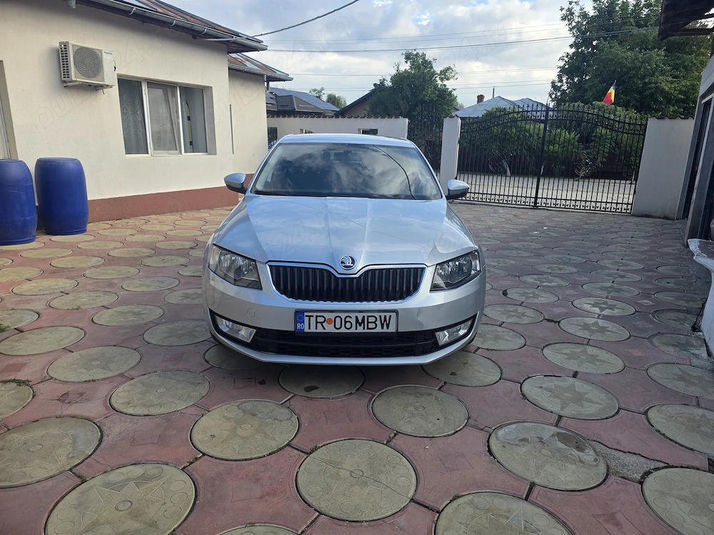 Skoda Octavia 2015.Sedan Versiunea Ambition -16 TDI-110Cp-Euro 5. Prim Proprietar.255000km!