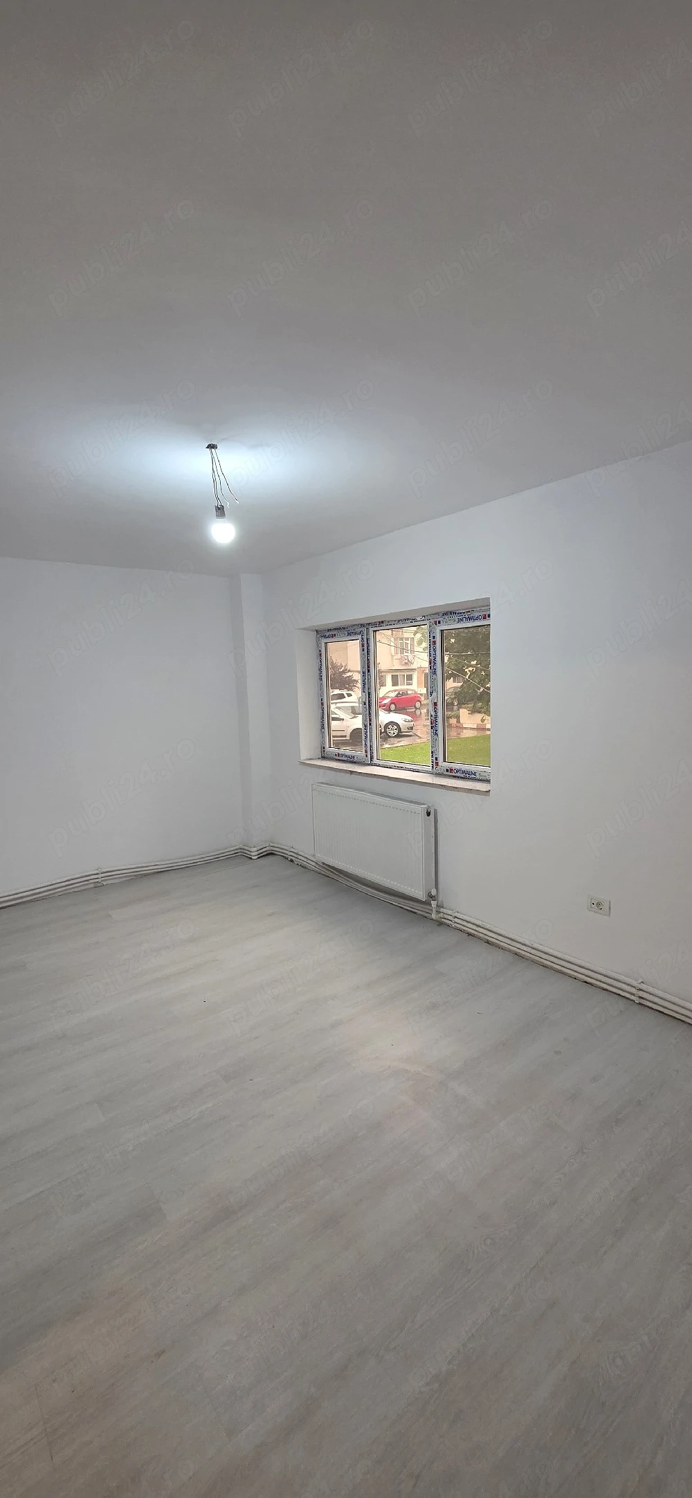 Vand apartament Navodari