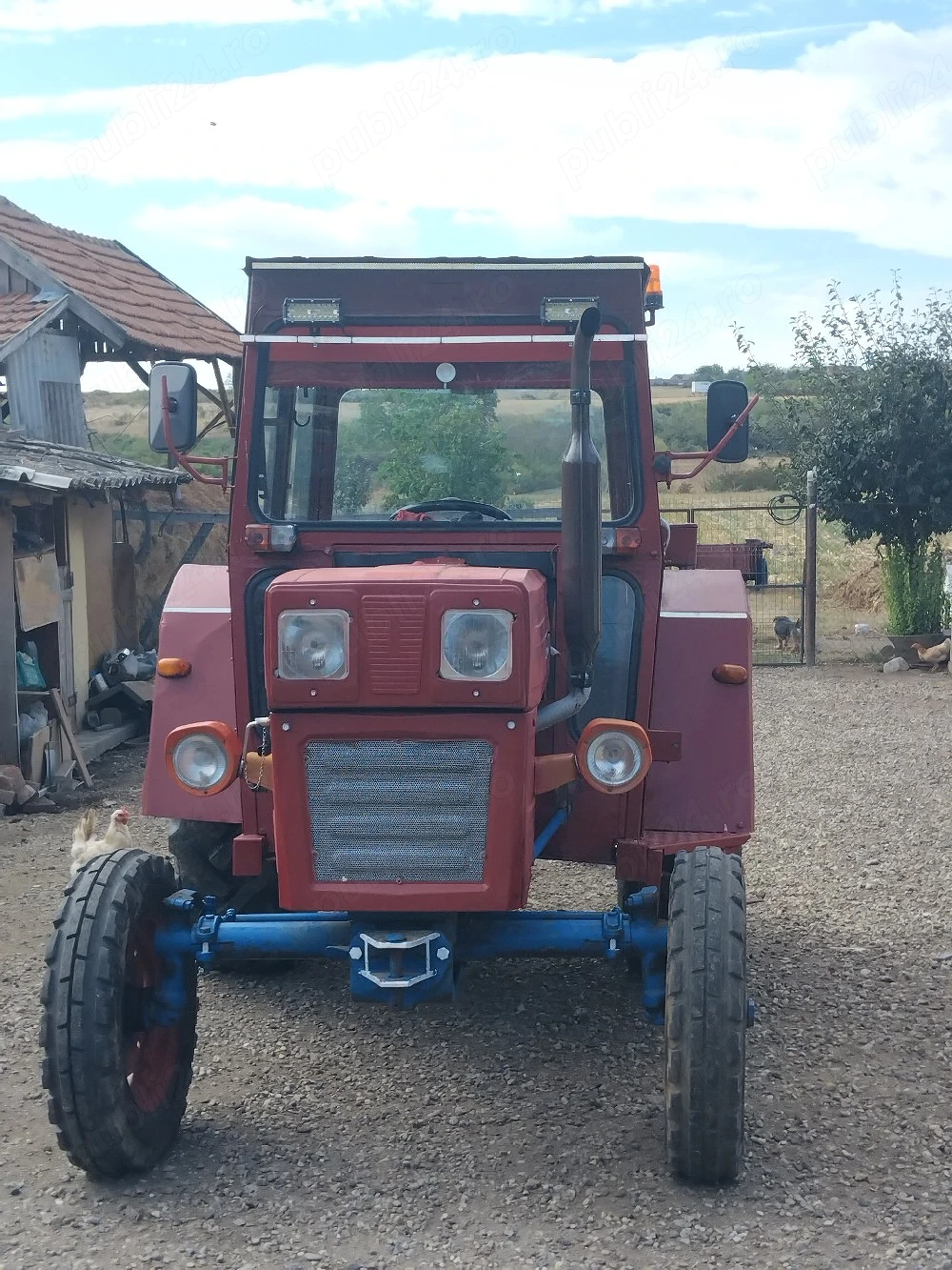 Tractor 445 cu plug   .