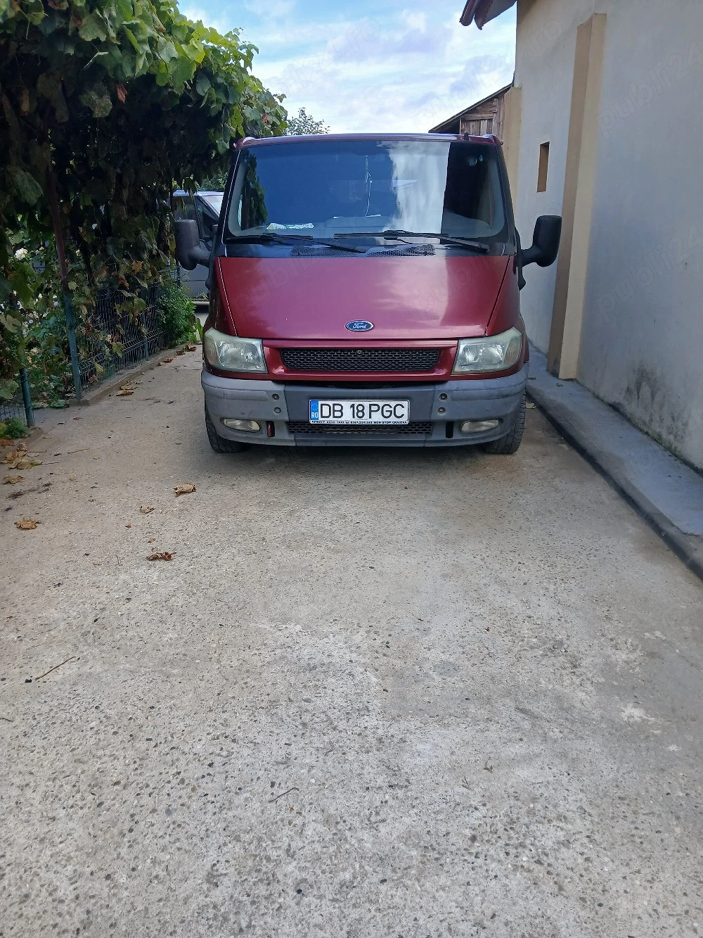 Ford transit tourneo 8 locuri