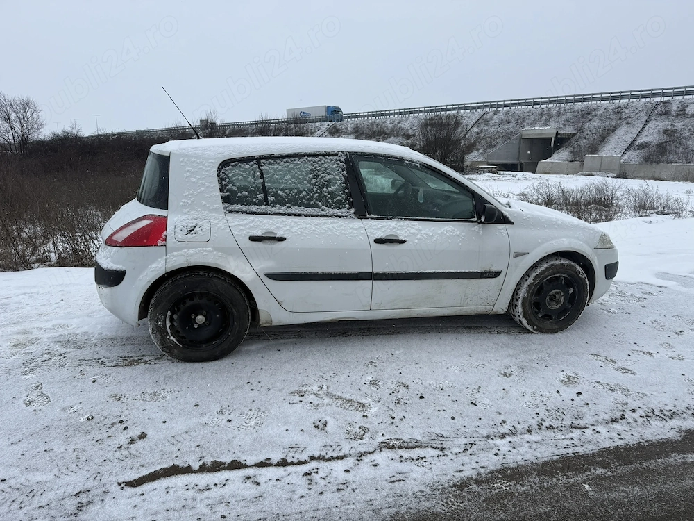 Dezmembrez renault megane 2 an 2008 motor 1.5 dci euro 4