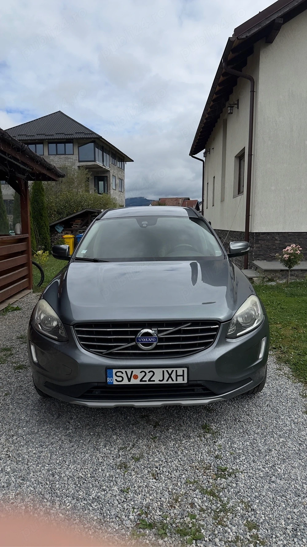 volvo xc60 2016