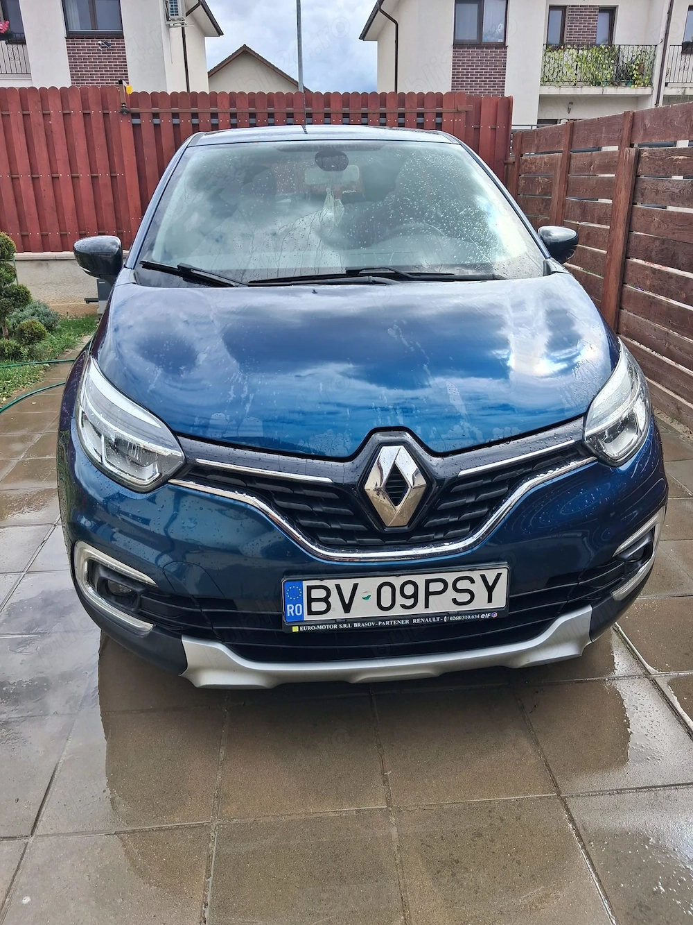 Vand autoturism marca Renault Captur an de fabricatie 2018, stare exceptionala.
