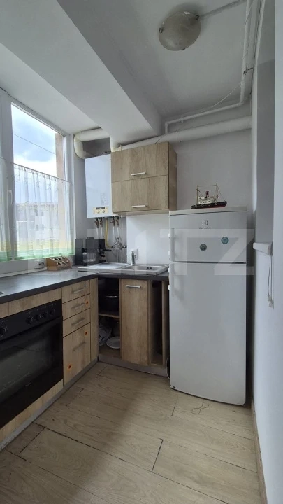 Apartament semidecomandat complet mobilat si utilat, zona Parc Poligon