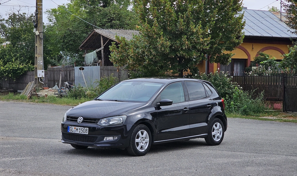 VW Polo 1.4MPI TEAM NaviTouch SenzoriParcare Bluethoot PilotAutomat CamerăMarșarier Euro5 