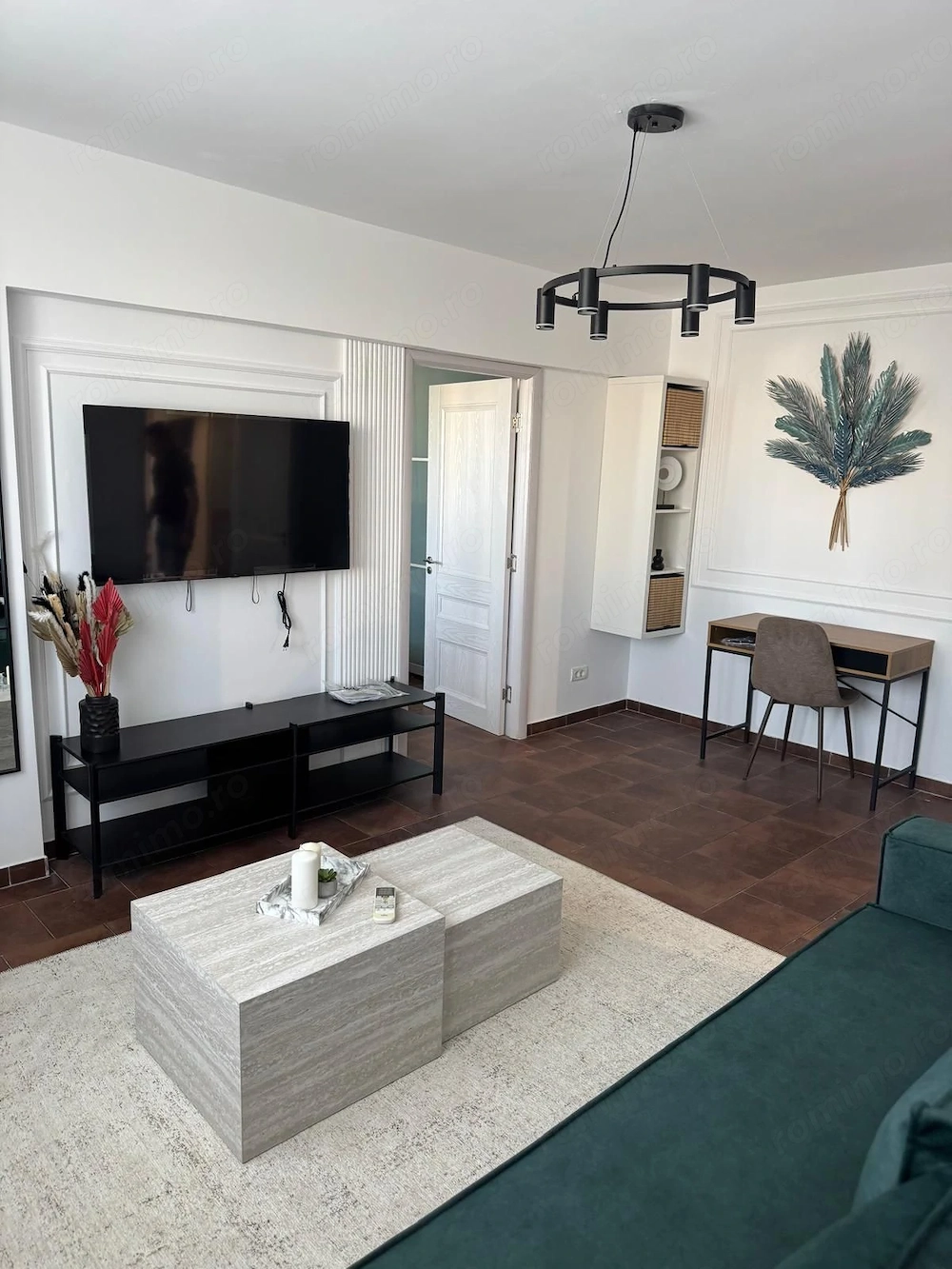 Apartament Metrou Tineretului (la scara blocului)Bd Dimitrie Cantemir