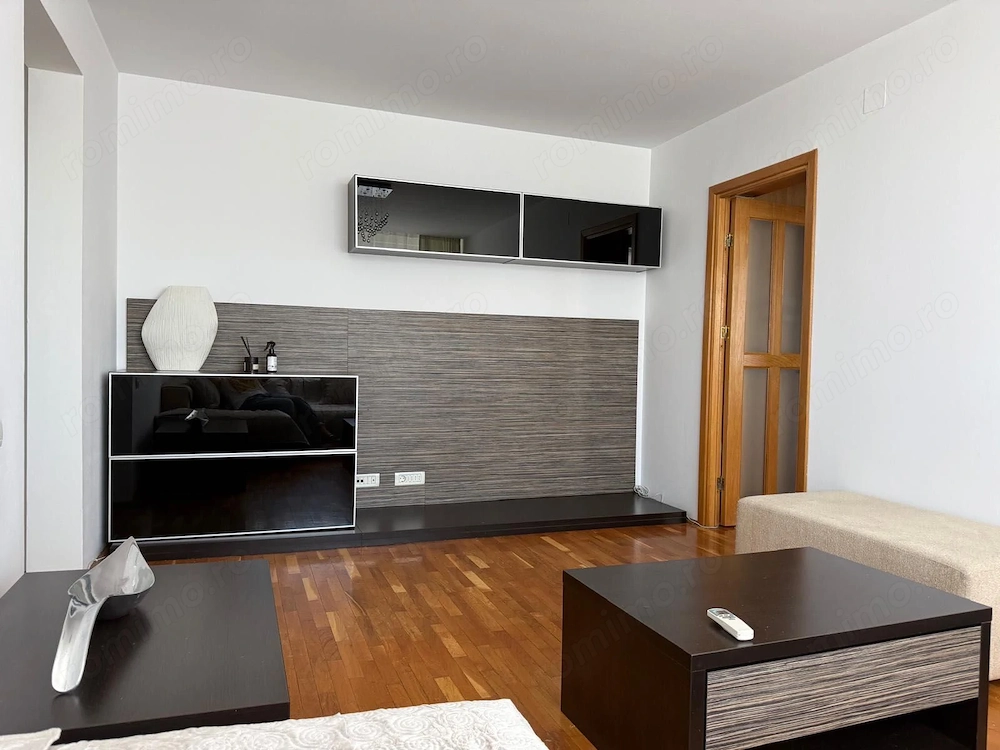 Ofer spre închiriere 2 camere Baba Novac 550 eur