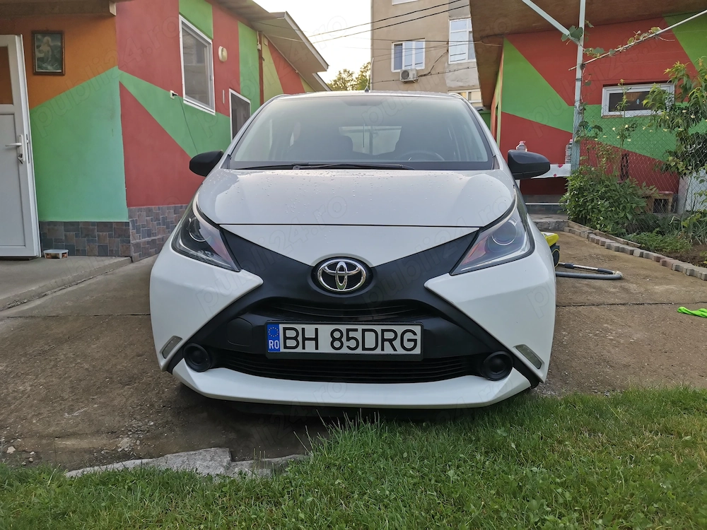 Toyota aygo 2015