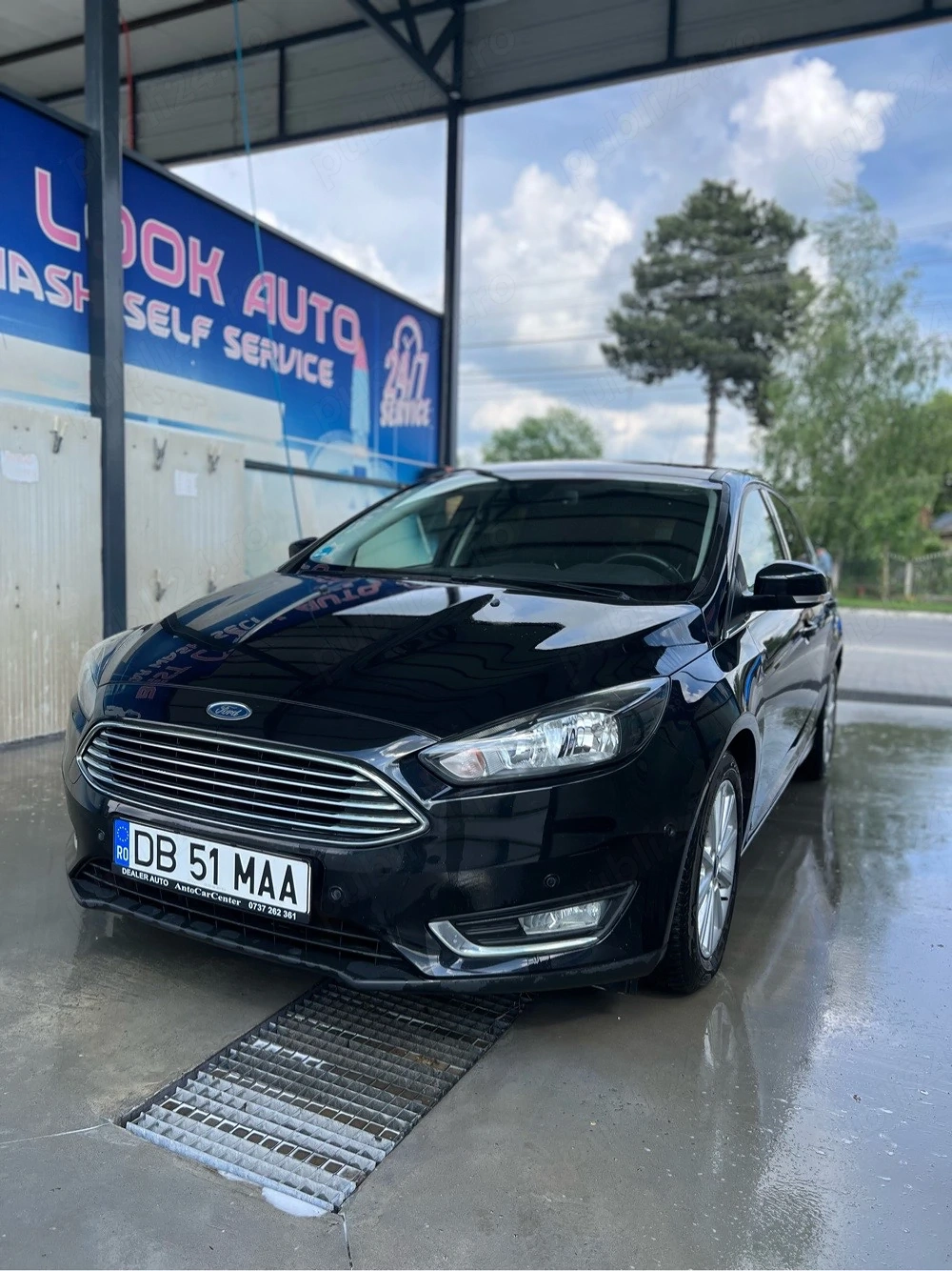 Ford Focus TITANIUM  EcoBoost Motor 1.0 125 cp Benzina Euro 6