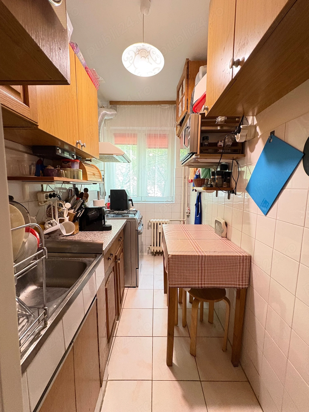 Apartament cu 3 camere, et 1, zona Circumvalatiunii-Mall