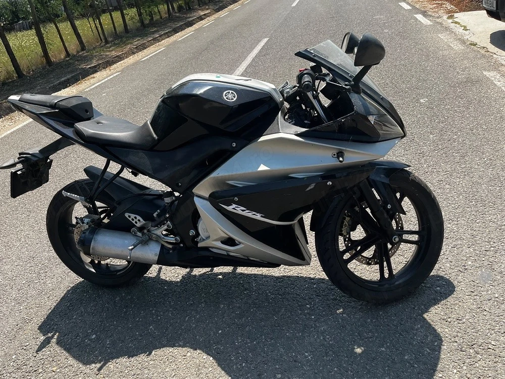motocicleta yamaha 
