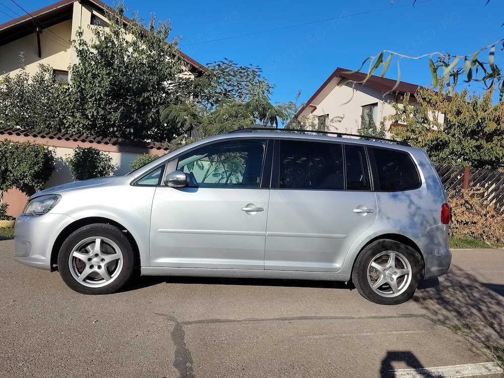 Oferta. Am redus pretul. Touran 2.0, 140CP, facelift,2011