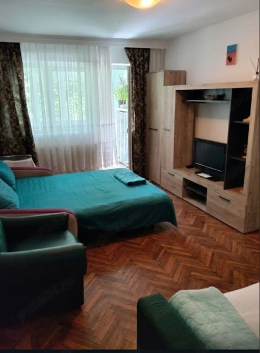 Apartament 2 camere semidecomandat zona Campus Constanta 