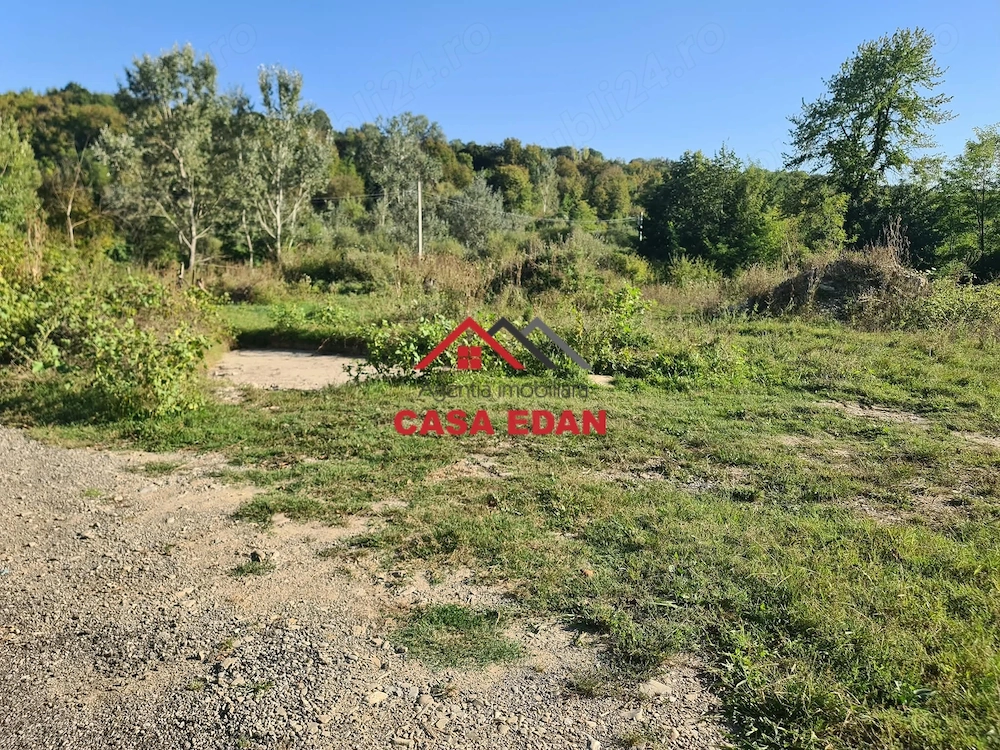Teren intravilan in Cornu (Ph)--1490 mp--29e