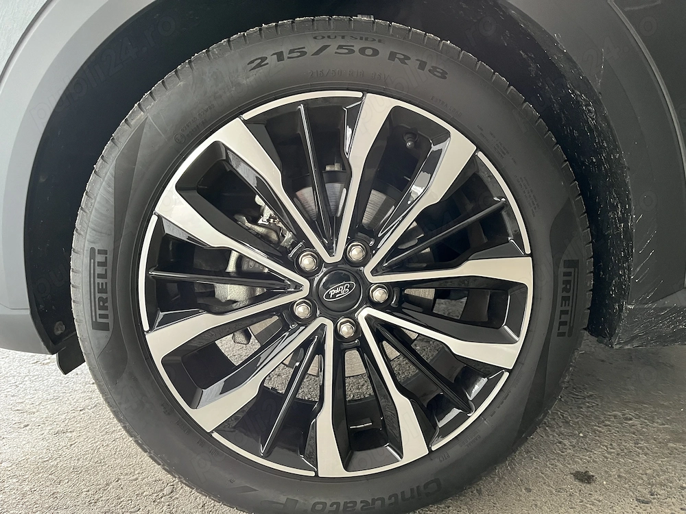 Anvelope vara Pirelli Cinturato P7 215/50 R18 96V