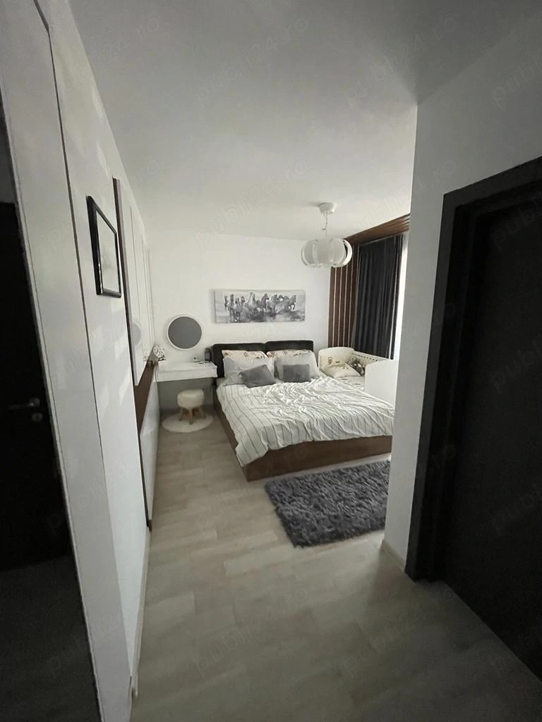 Închiriez apartament 3camere otopeni