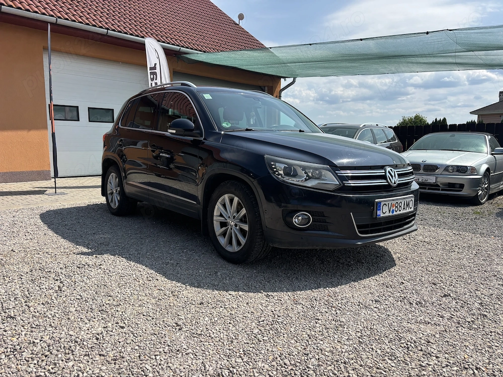 VW Tiguan 2.0 TDI 4x4   Piele Roșie   Exclusiv
