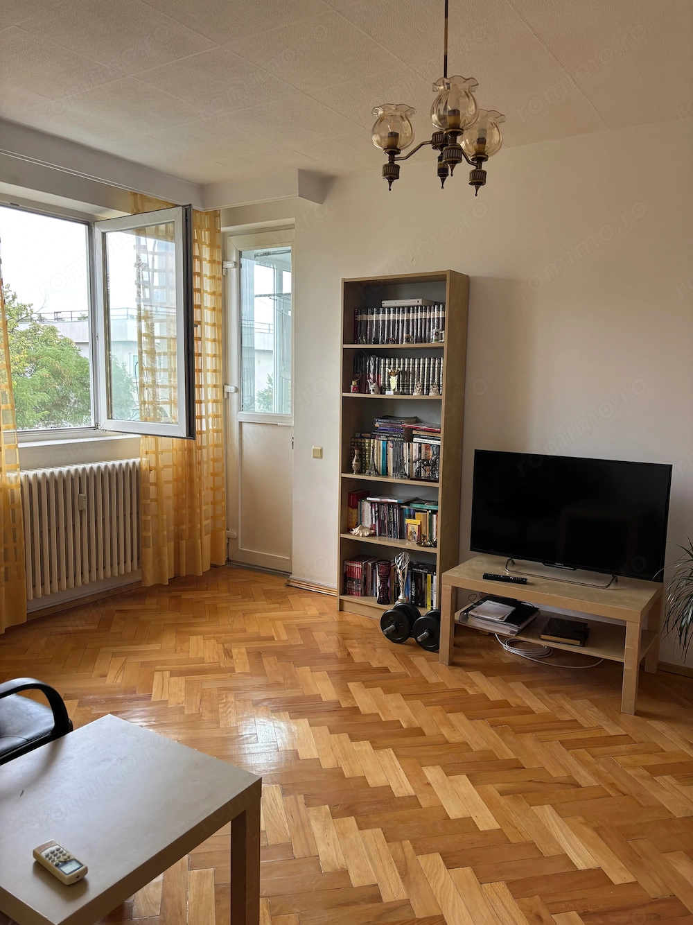 Vanzare Apartament 3 camere , 58 mp, etaj 4/4, metrou Orizont, AFI Cotroceni
