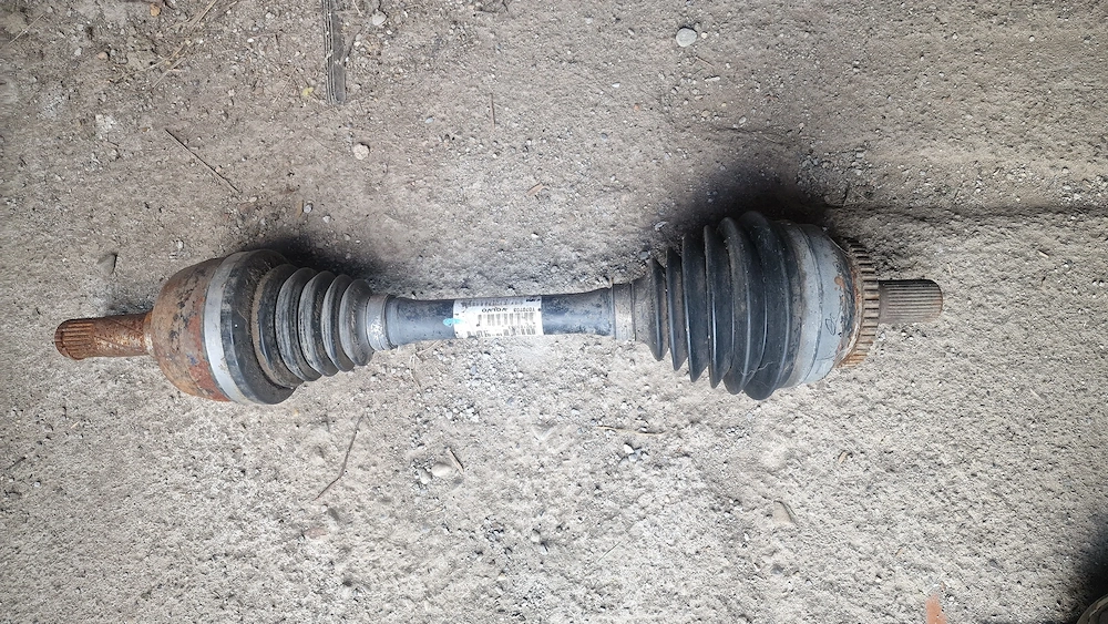 Planetara Volvo S60 sau V70 Fata Stanga 30783083